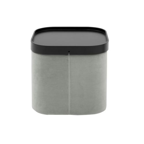 Soft Square puf i grå med bakke kombinerer funktionalitet med tidsløst design, designet af busk+hertzog