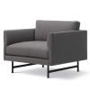 Calmo Lounge Chair 80 Metal Base, designet af Hugo Passos, kan anvendes til indretning af lobby