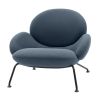 Baixa loungestol, stolen er formgivet i runde og bløde linjer, design af Busk+Hertzog