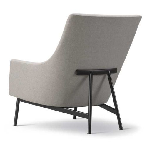 A-Chair Metal Base, af designeren Jens Risom, få besøg af vores indretningskonsulent
