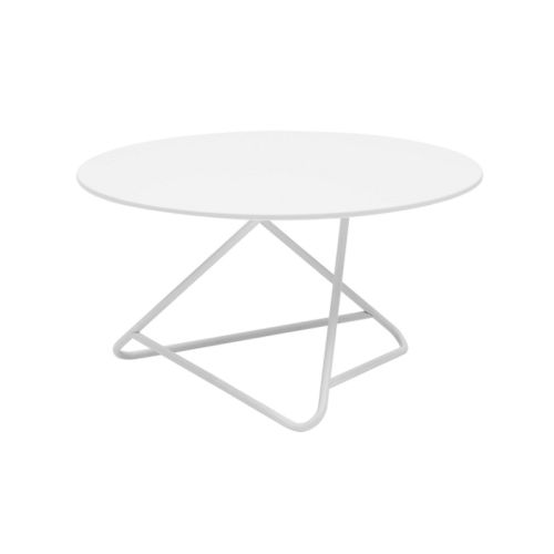 Tribeca bord i hvid er et minimalistisk bord med et asymmetrisk understel, designet af busk+hertzog