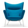 CH445 Wing Chair blå, Design: Hans J. Wegner, Carl Hansen & Søn. kan anvendes til indretning af lounge