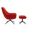 Noomi swivel stol i rød har en flot sideprofil med et moderne og enkelt designudtryk