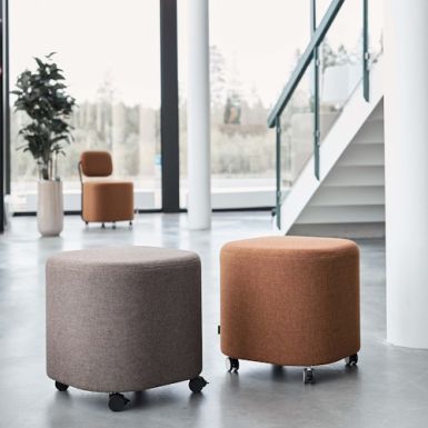 iQube taburet på hjul