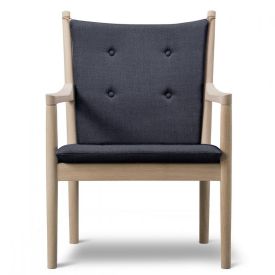 Wegner 1788 Lænestol