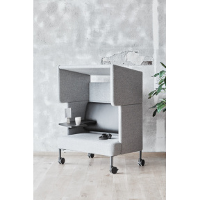 ocee_four-work-_-study-booths-fourus-solo-lifestyle-image-large