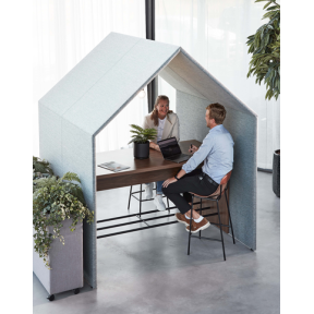 the_hut_380x482px
