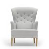 FH419 Lænestol, Design: Frits Henningsen, Carl Hansen & Søn. Lænestolen er inspireret af det 17. århundredes engelske møbler