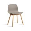 About A Chair Mødestol i træ