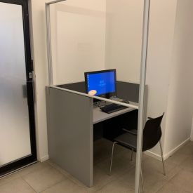 AKUPRO gulv/bord skærm til Borgerservice