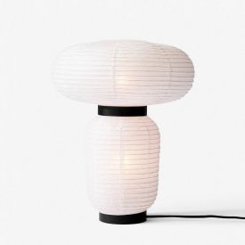 Formakami bordlampe