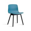 About A Chair Mødestol i træ
