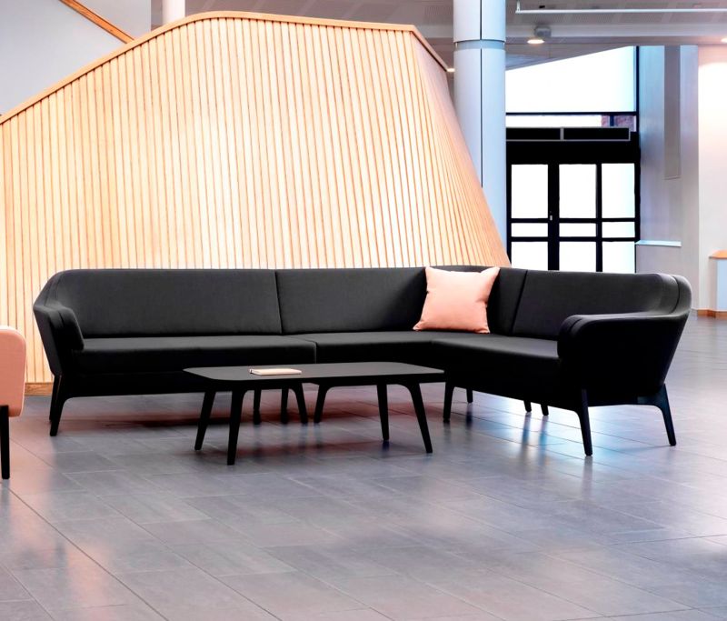 Harc modular sofa skaber en indbydende atmosfære og kan anvendes i indretningen af loungeområdet, kontoret, studiefaciliteter, venteværelset og mødelokalet.