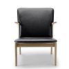 Beak Chair av Ole Wancher, 1951. Eg og sort læder. Næbstol en klassisk design der skaber stemning.