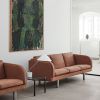 JG sofa kan passe flot ind i indretningen af et venteværelse eller loungeområde.
