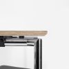 Concept stationær bord med smuk kant i træ