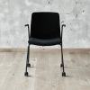 FourSure® 77 stol med hjul kan fås med sæde, inder eller helpolstring og mulighed for armlæn.