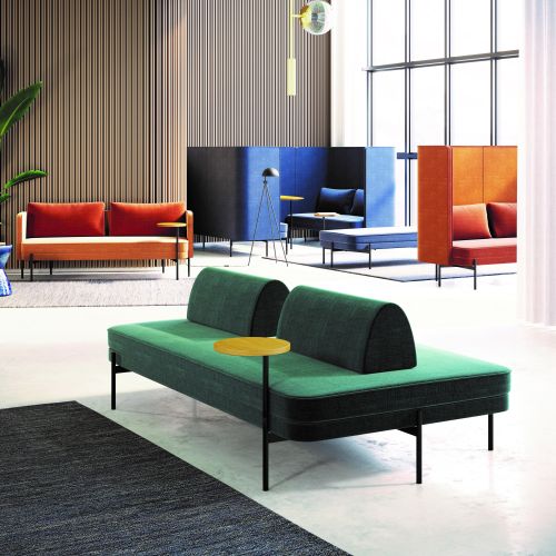Cool sofa serien fås i flere forskellige farver og varianter