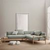 E300 Embrace sofa vil gøre sig flot i indretning af loungeområdet, mødelokalet, foyeren eller venteværelset.