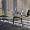 Spela stol med meder kan anvendes i indretningen af mødelokalet, kantinen, studiemiljøet eller en offentlig institution.