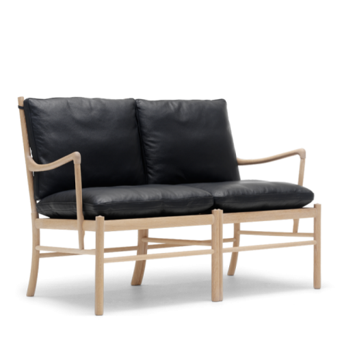 Colonial sofa i hvidolieret eg med sort anilin læder sif98, kan anvendes til indretning af lounge