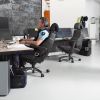 RH Fokus kontorstol giver optimal støtte af ryggen og lænden, og giver dermed brugeren en behagelig oplevelse.