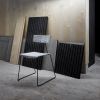 Aveny-T Stolen er en enkel stol, der let kan passe ind i indretningen af et rum