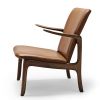 Beak Chair av Ole Wancher, 1951. Valnød og cognac læder. Næbstol. Kan anvendes til indretning af lounge