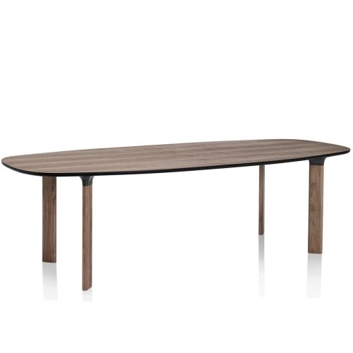 Analog™ bordet, variation: valnødfinér bordplade, massive træben, design: Jaime Hayón. Få rådgivning til erhversindretning