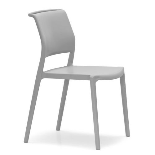 Ara 310 lys grå stol, elegant stol, fås i flere farver
