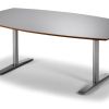 Quadro tøndeformet konferencebord med sort bordplade