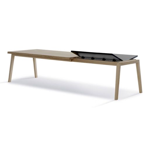 SH900, Design Christina Strand & Niels Hvass, spisebord i eg. Få indretningsløsninger til din virksomhed