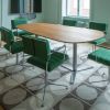 Facon bord kan bruges i indretningen af mødelokalet, kontoret, studiemiljøet eller kantinen.