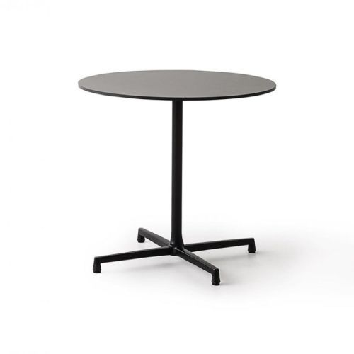 Amica bord kan f.eks. fås med en rund bordplade